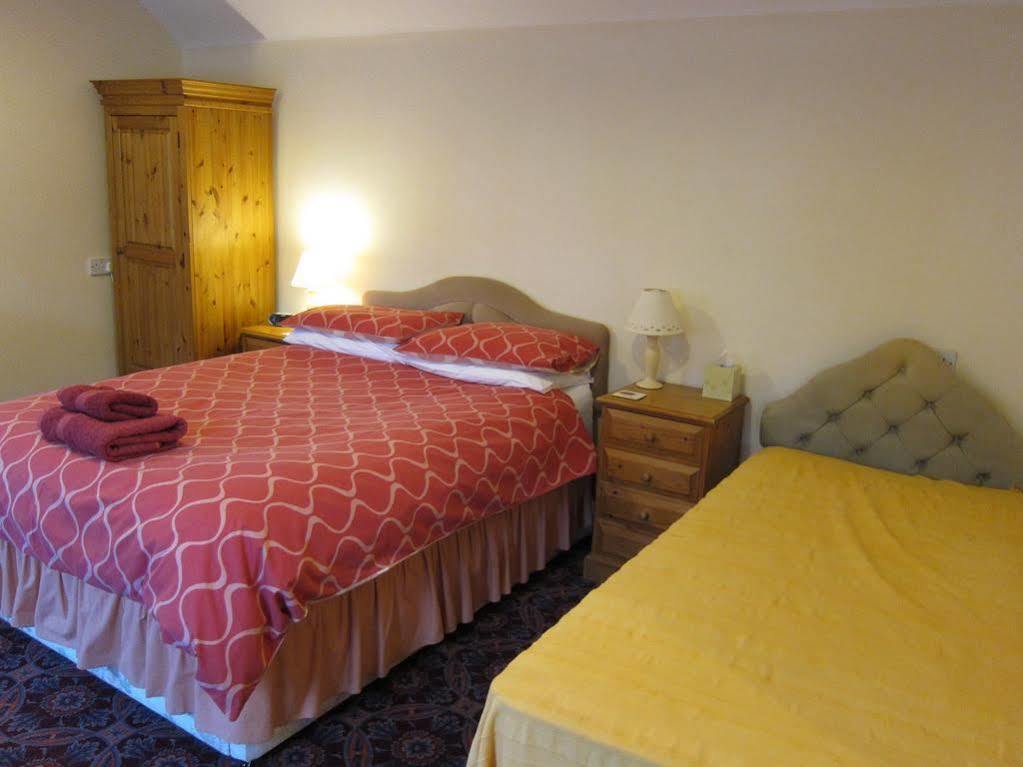 Black Swan Guest House Marton  Exterior foto